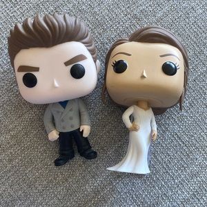 POP Twilight Movie Edward Cullen and Bella Wedding Dress Vinyl Figure